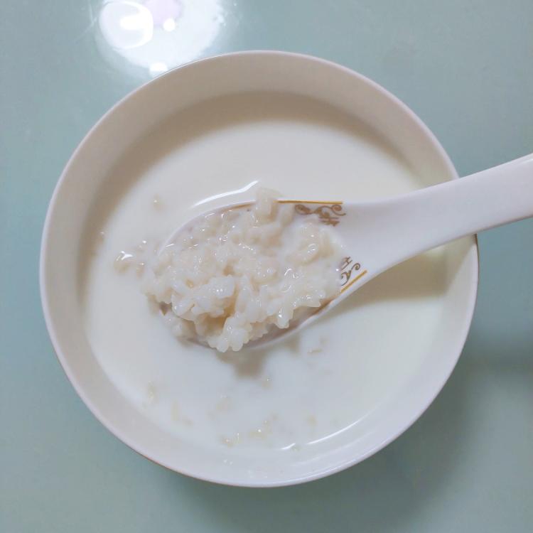 轻松享受甜蜜时光！3款简单易做的家庭甜点(图1)